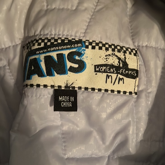 Vans winter ski jacket - Picture 2 of 7